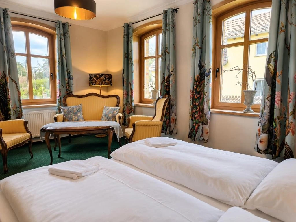 Schlafzimmer im Erdgeschoss 1 · Ferienhaus Alte Provinz