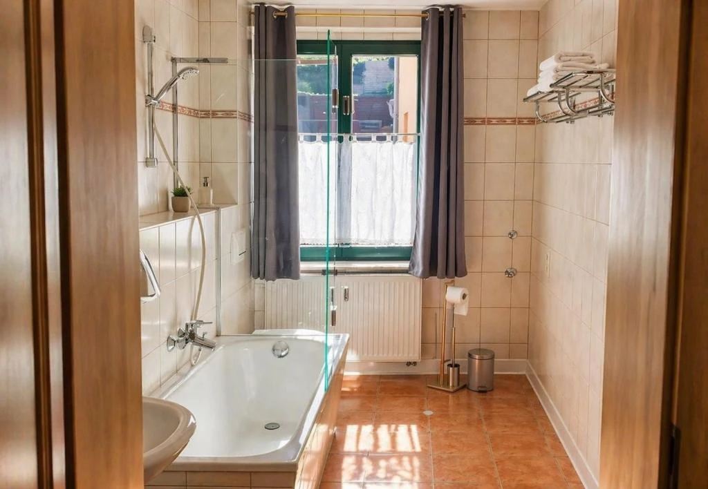 Badezimmer · Der grüne Fürst · Appartement 1