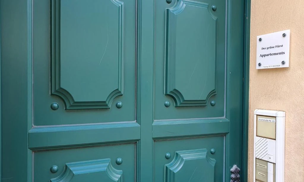 Haustür · Der grüne Fürst · Appartement 1