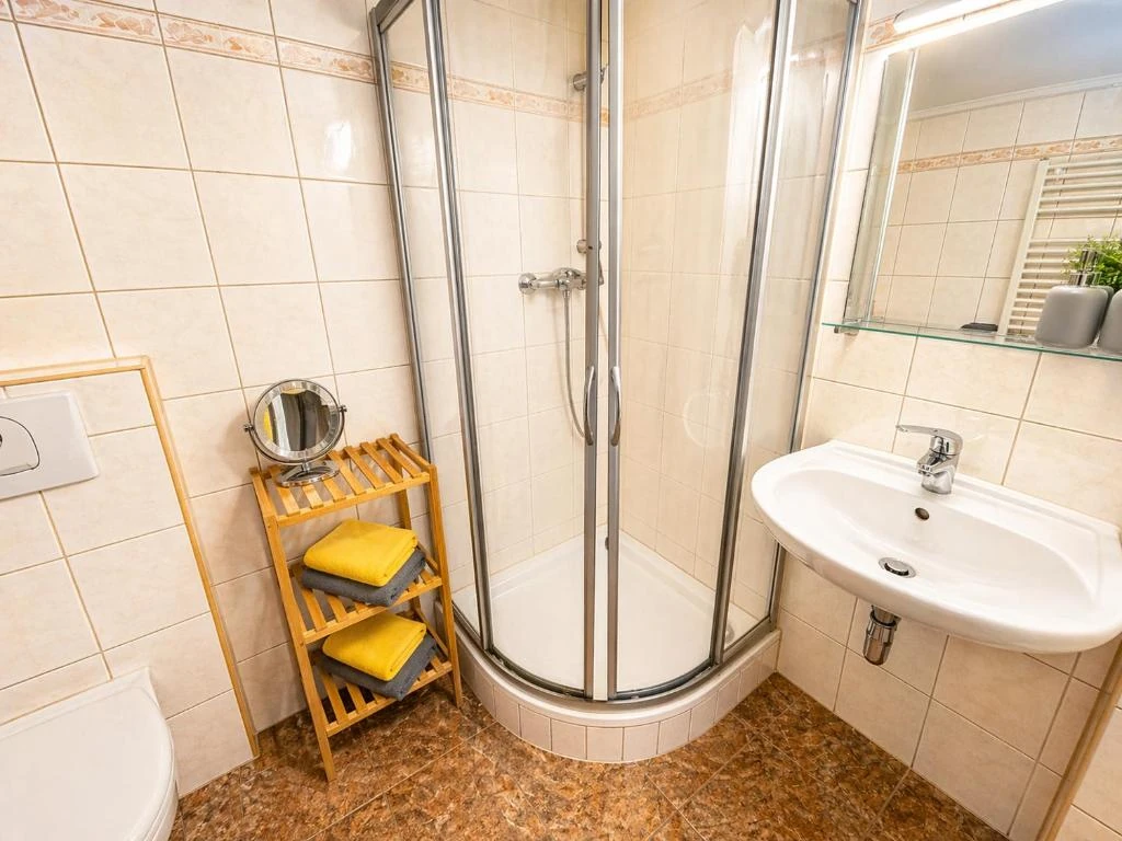 Bad · Der grüne Fürst · Apartment 1
