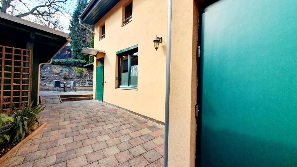 Gebäude · Der grüne Fürst · Ferienwohnung Hinterhaus