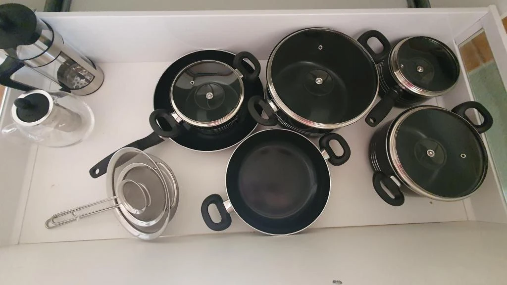 Töpfe - Pfannen · Der grüne Fürst · Ferienwohnung Hinterhaus